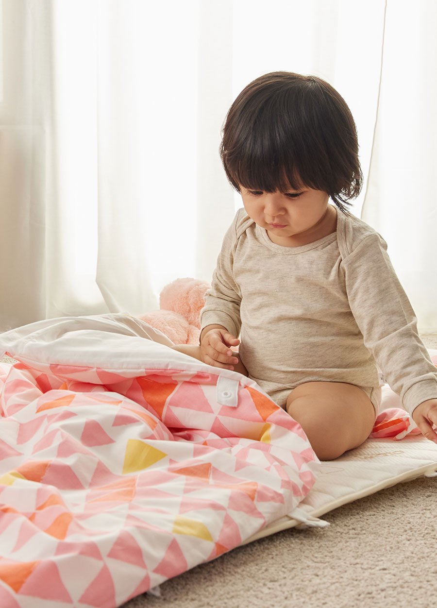 調溫抗菌安撫涼被(幾何三角)—睡袋組適用