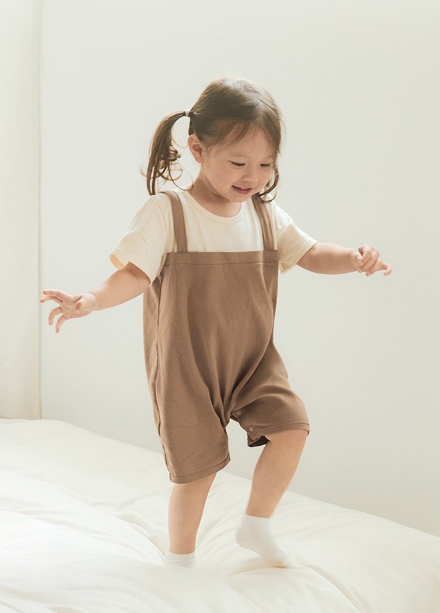 BABY假兩件吊帶連身包屁衣