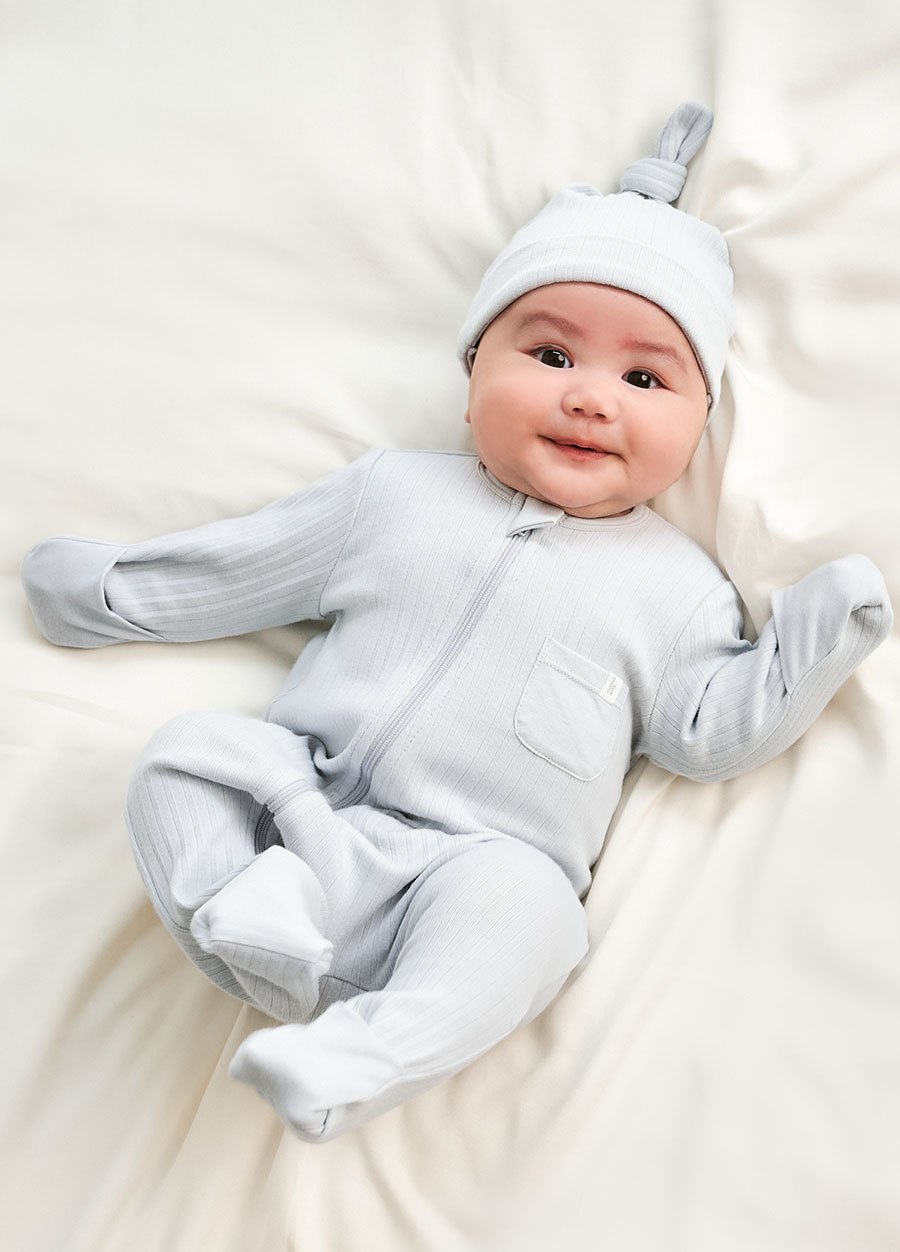 新生兒百褶羅紋雙拉鍊長袖連身衣(附帽子)