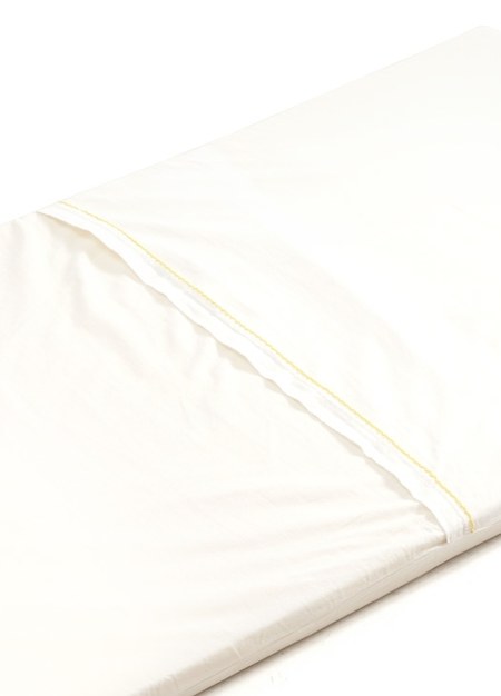 智慧調溫抗敏防蟎嬰兒床墊(120*60cm)-白色3