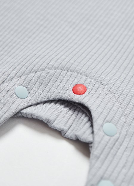 BABY坑條連身包屁衣