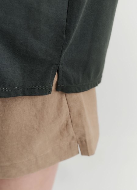 迪士尼黑魔女寬鬆孕哺上衣