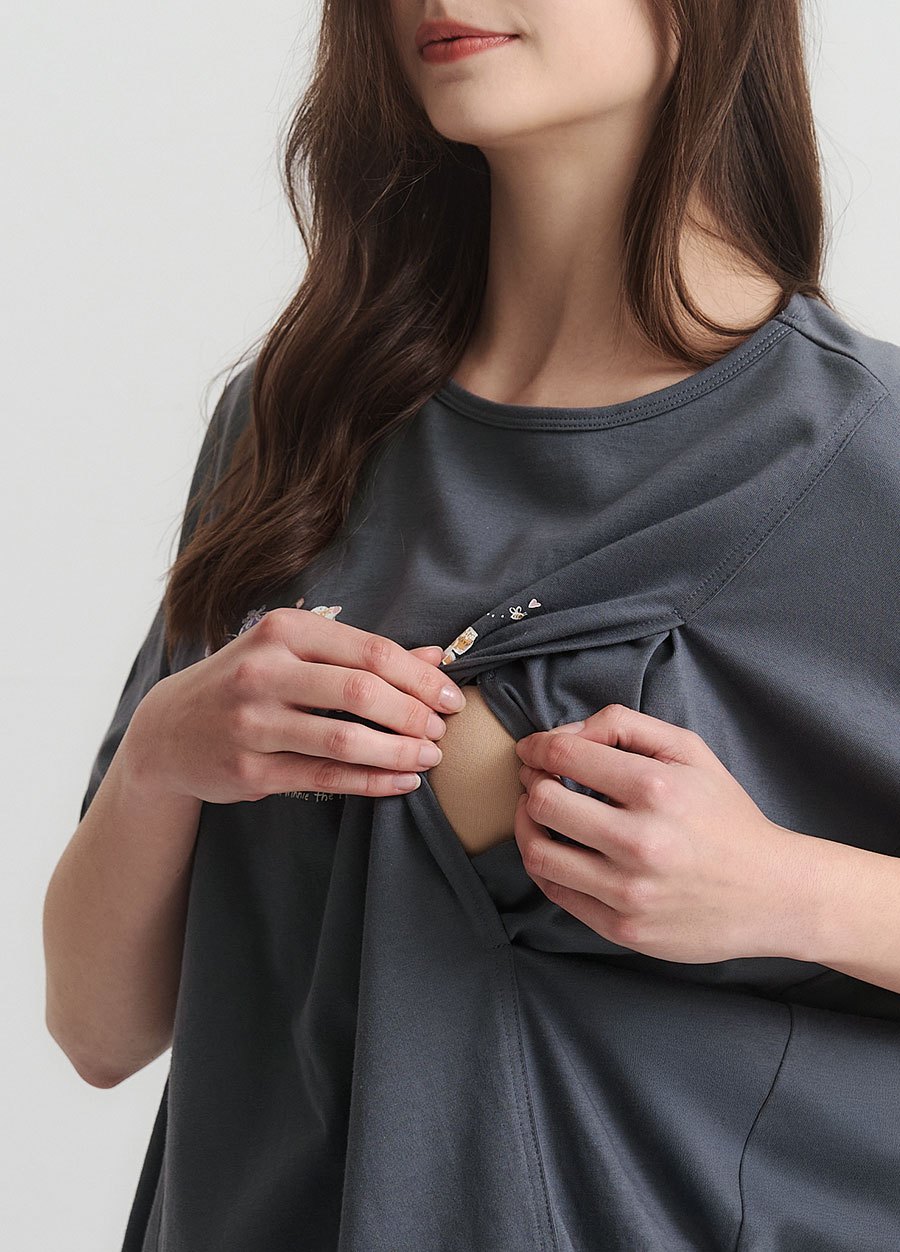 迪士尼小熊維尼寬鬆孕哺罩衫