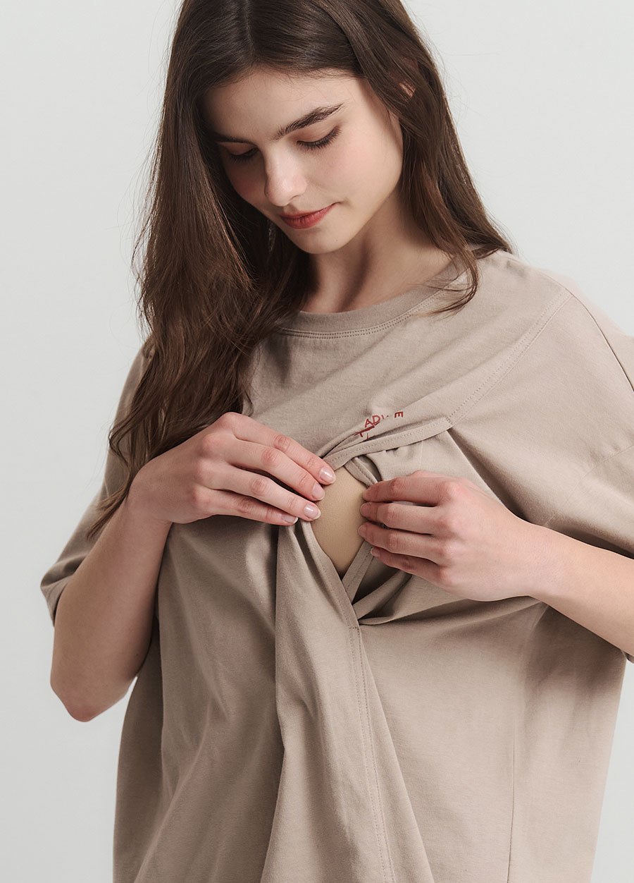 迪士尼獅子王寬鬆孕哺上衣