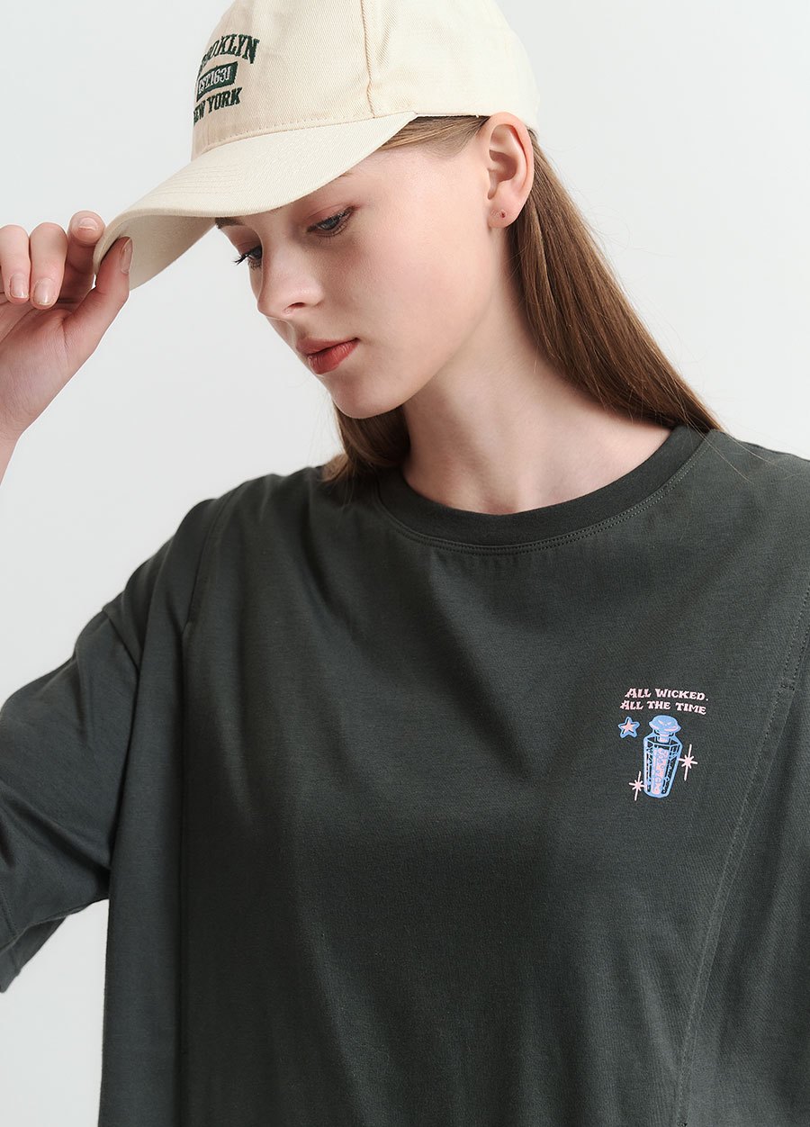 迪士尼黑魔女寬鬆孕哺上衣