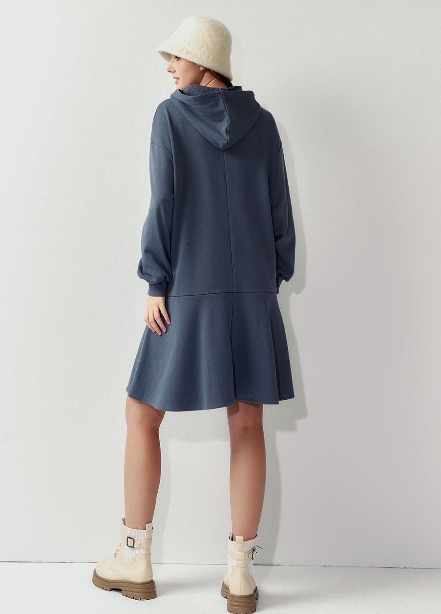 荷葉裙襬連帽孕哺洋裝