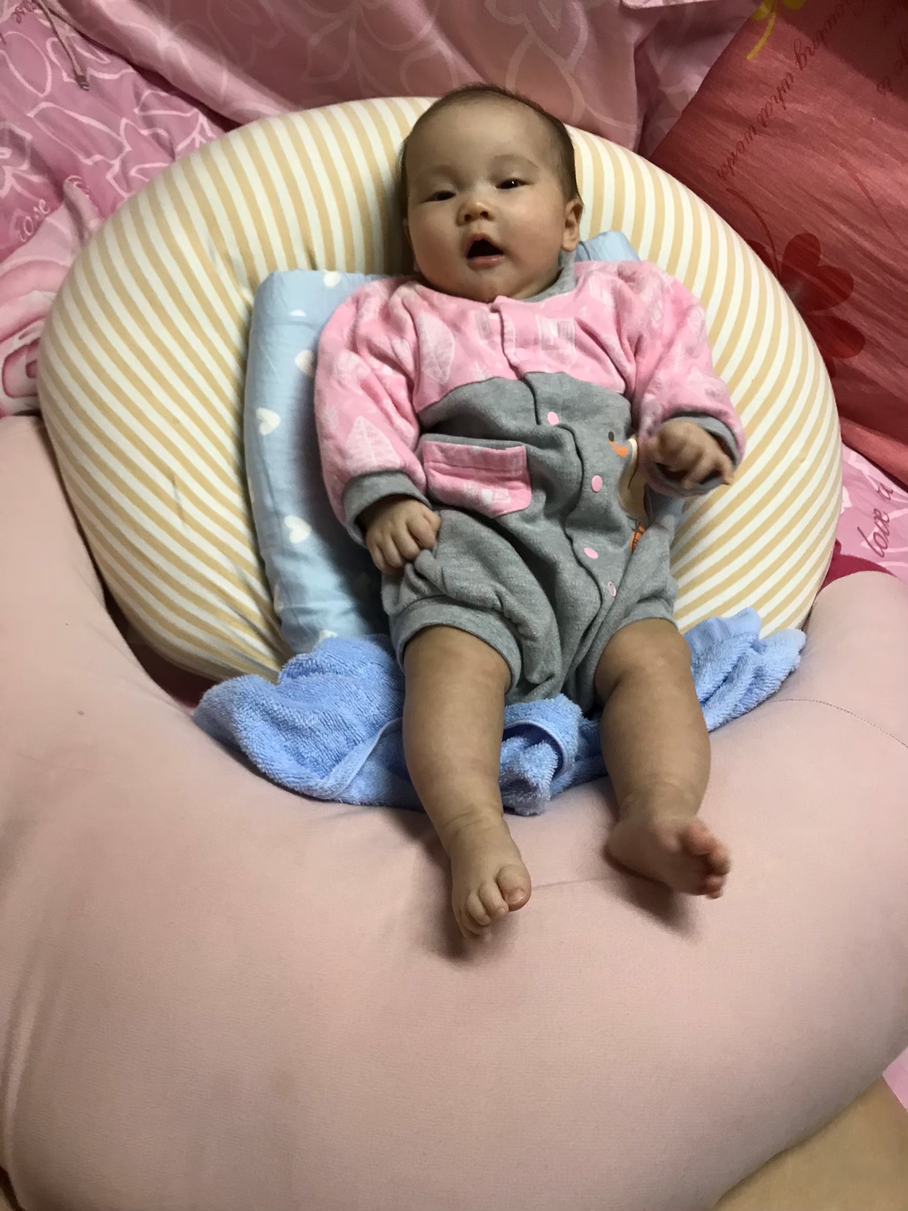 哺乳枕 哺乳枕