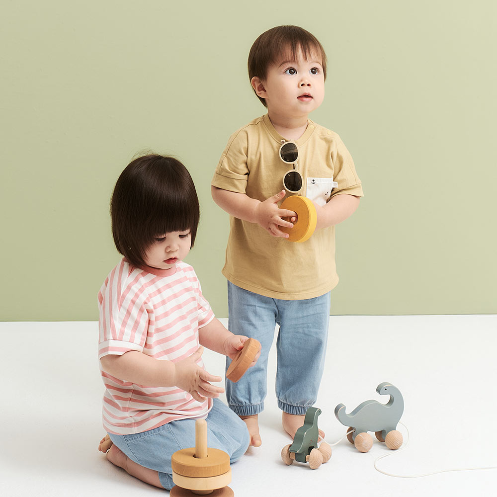 BABY 拼貼口袋寬鬆上衣 BABY 拼貼口袋寬鬆上衣