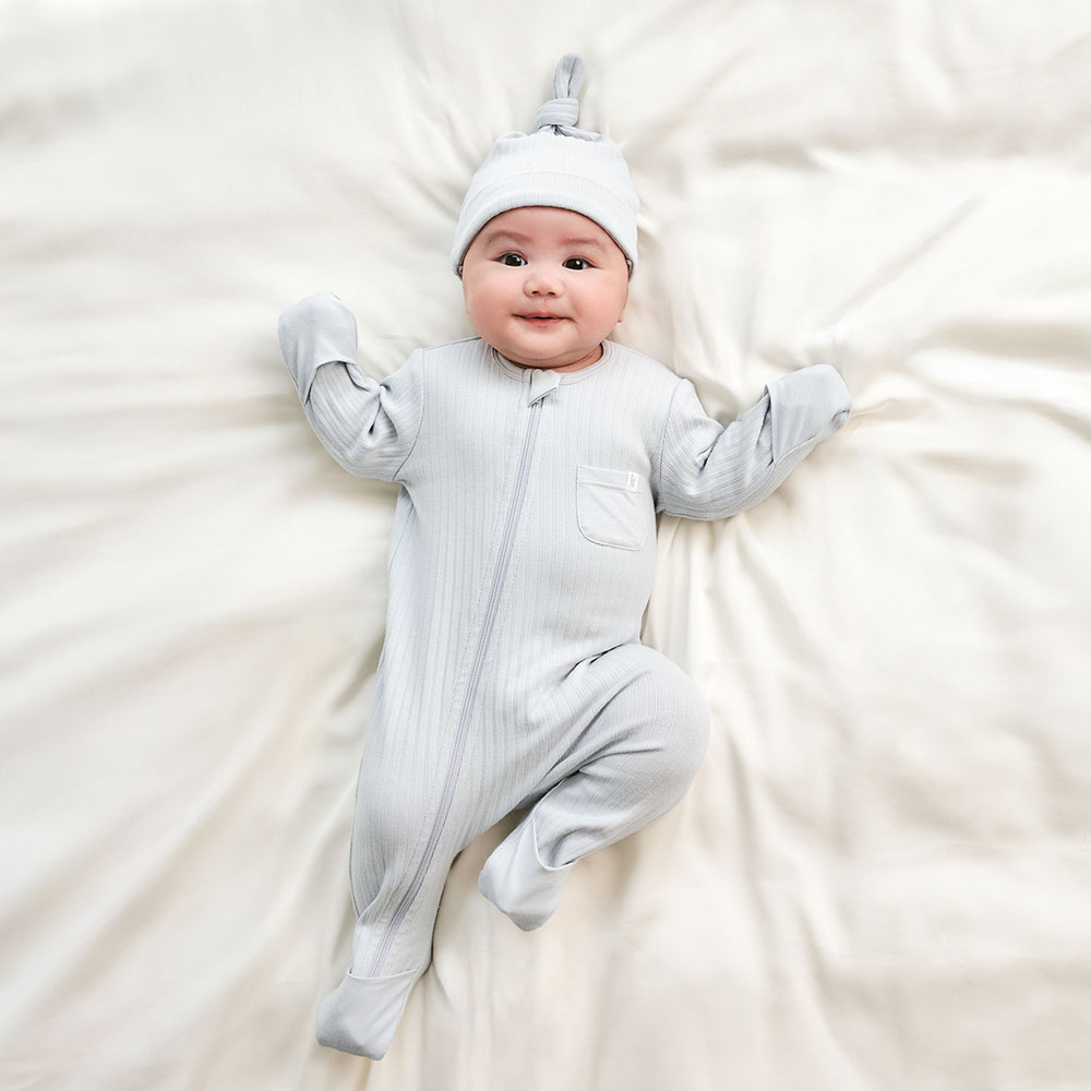 新生兒 百褶羅紋雙拉鍊長袖連身衣(附帽子)