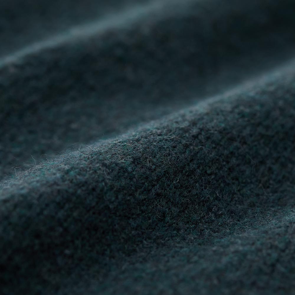 質感柔軟中高領孕哺針織衫