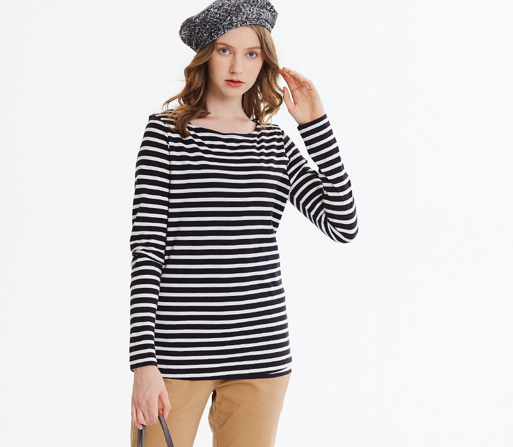 基本款寬領哺乳T 恤