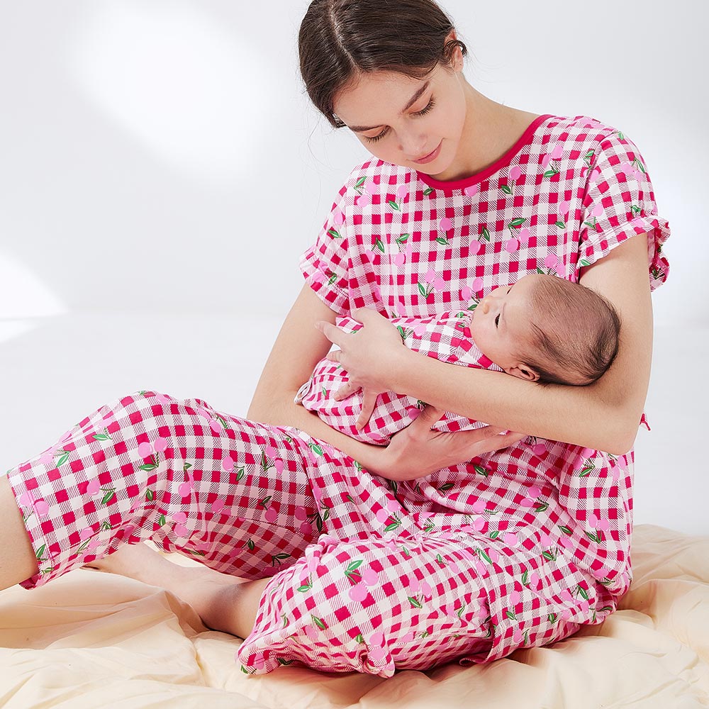 格紋櫻桃荷葉孕哺居家服組(洋裝+長褲)