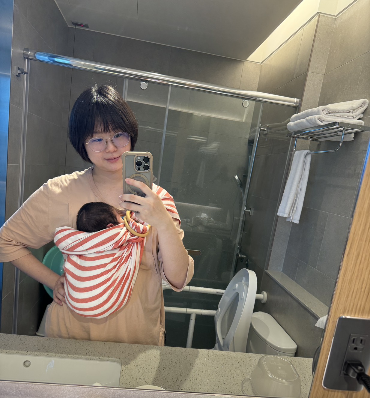 月中學習背巾的日子